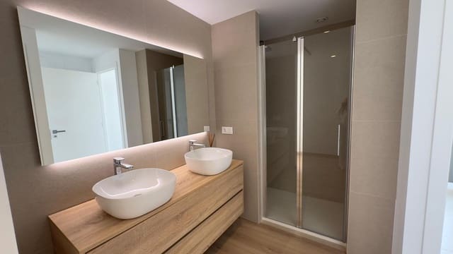 Chalet de 5 habitaciones en Finestrat en venta con piscina garaje - 662.000 € (Ref: 9747821)