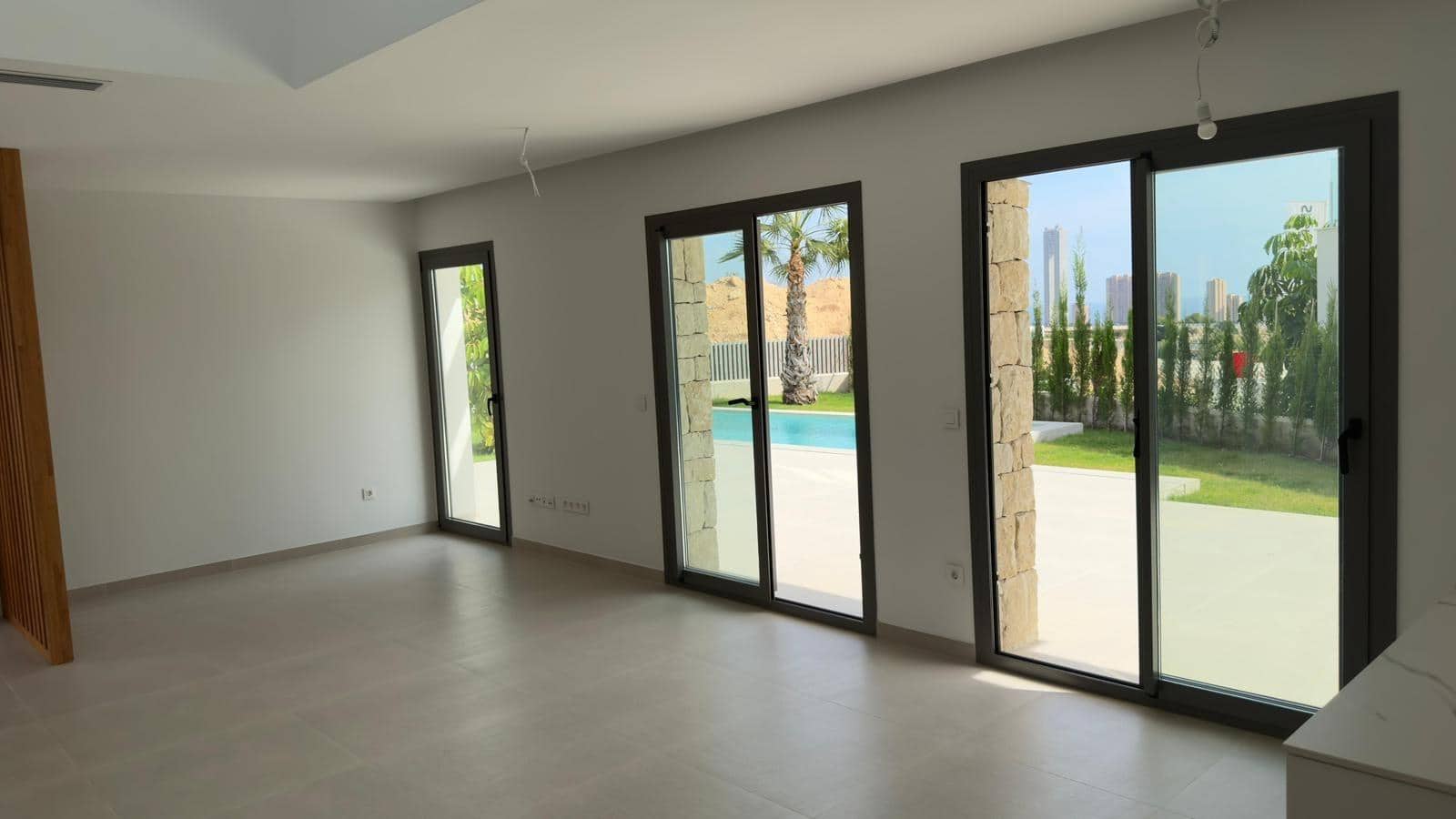 Chalet de 5 habitaciones en Finestrat en venta con piscina garaje - 662.000 € (Ref: 9747821)