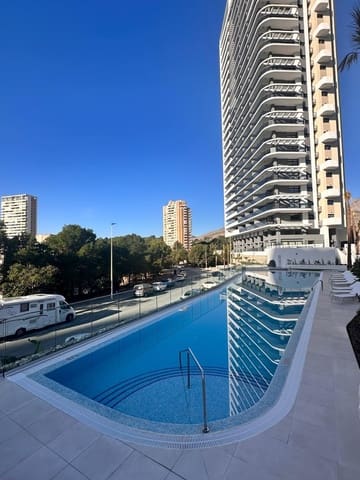 3 sypialnia Penthouse na sprzedaż w Playa Poniente, Benidorm z basenem garażem - 800 000 € (Ref: 9747823)