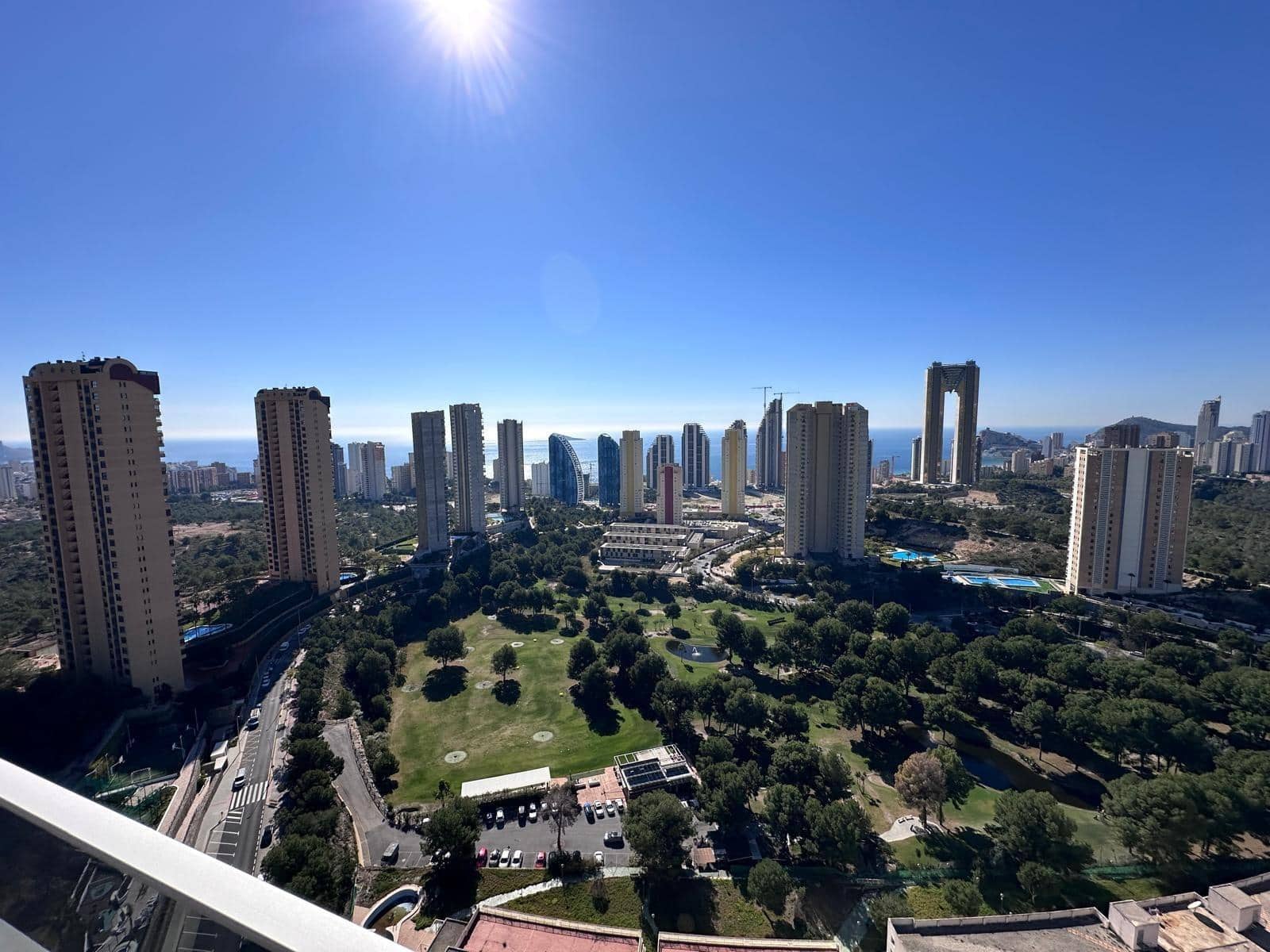 3 bedroom Penthouse for sale in Benidorm with pool garage - € 800,000 (Ref: 9747823)