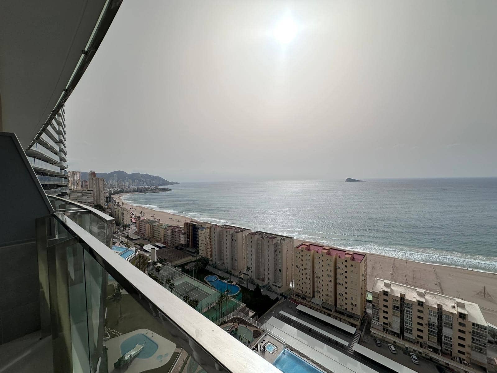 2 sypialnia Apartament na sprzedaż w Benidorm z basenem garażem - 843 000 € (Ref: 9747824)