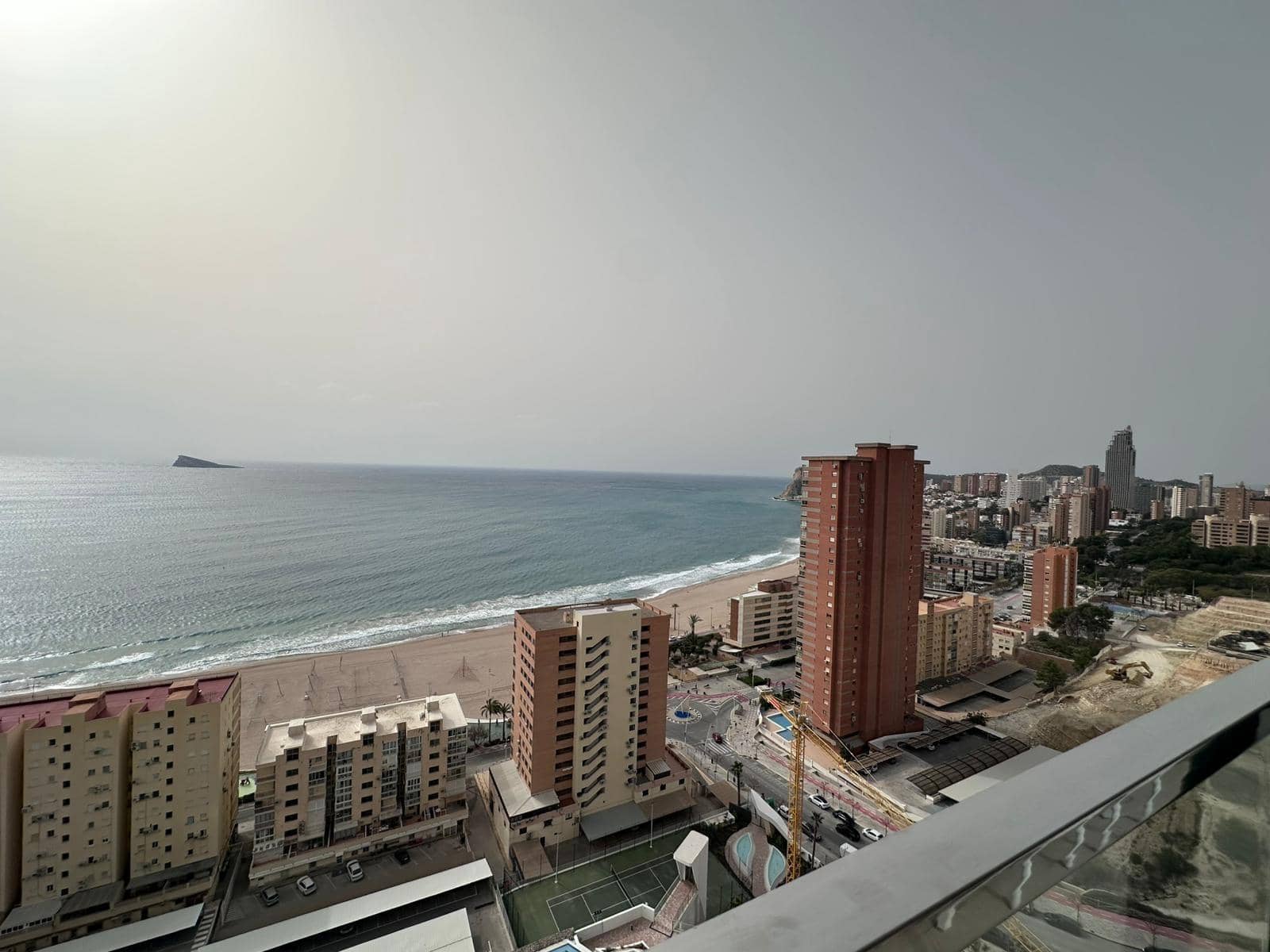 2 sypialnia Apartament na sprzedaż w Benidorm z basenem garażem - 843 000 € (Ref: 9747824)