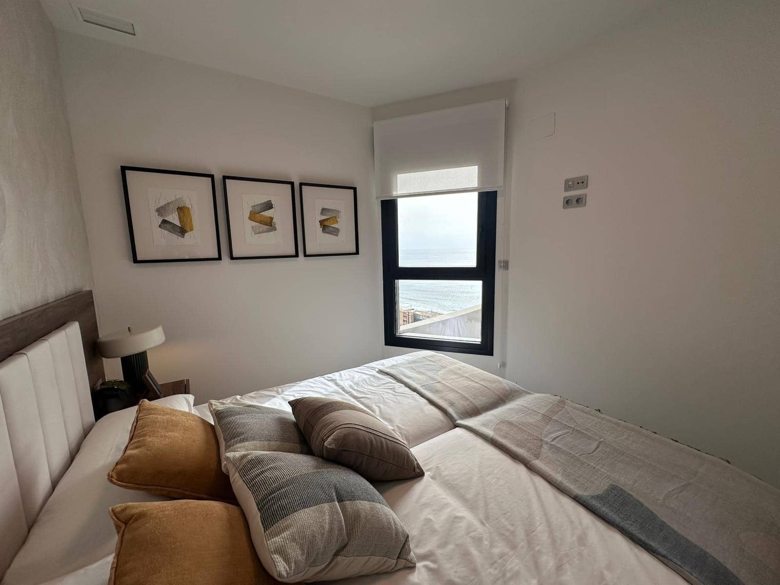 3 bedroom Apartment for sale in Benidorm with pool garage - € 880,000 (Ref: 9747825)