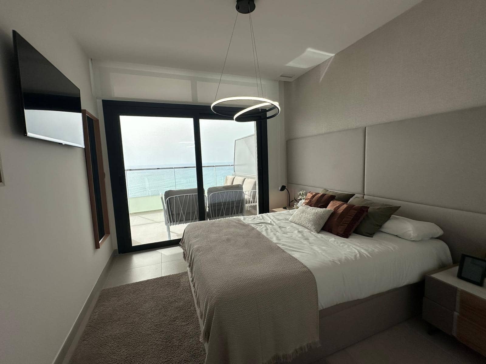 3 bedroom Apartment for sale in Benidorm with pool garage - € 880,000 (Ref: 9747825)