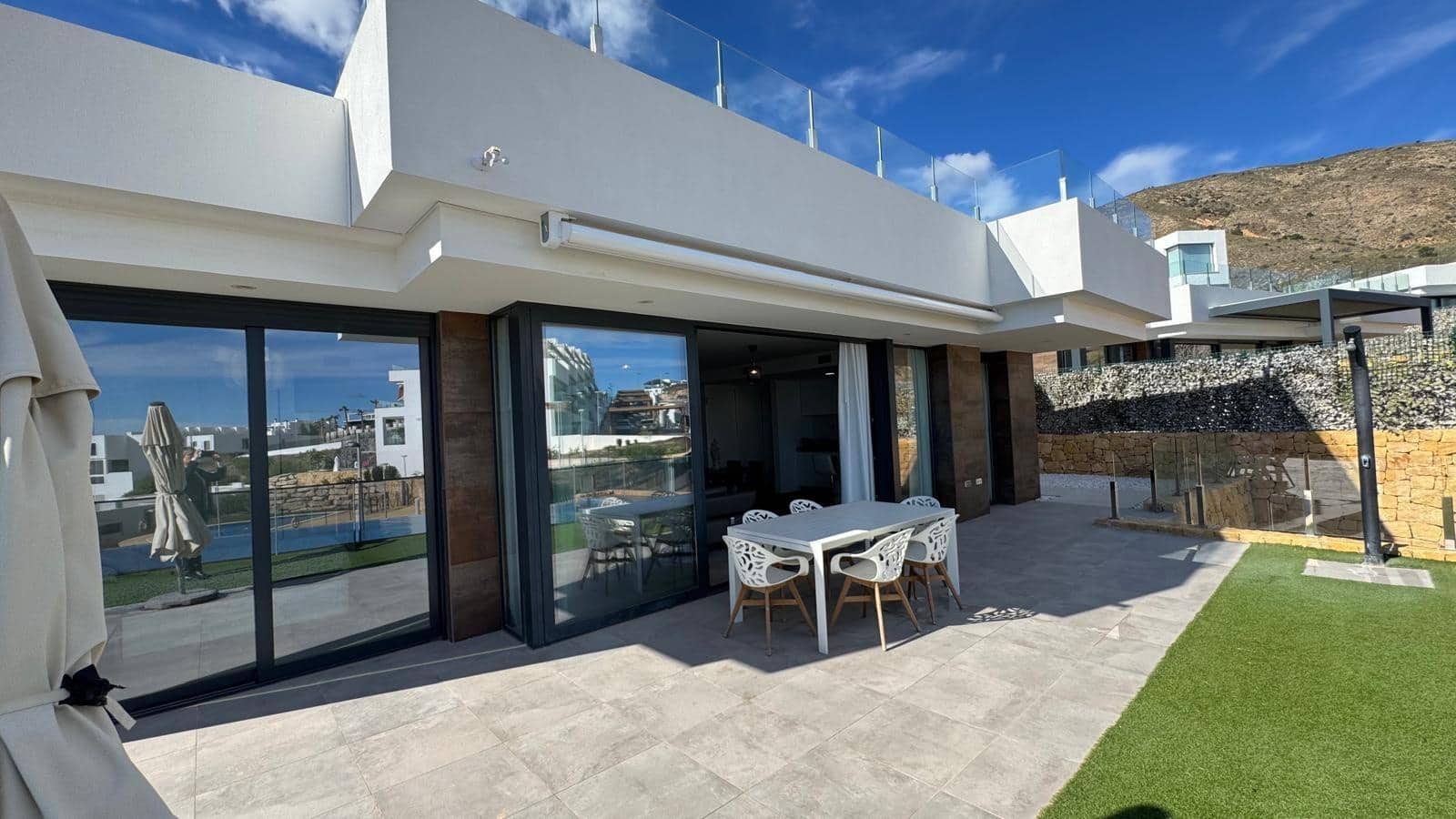 4 sovrum Villa till salu i Finestrat med pool garage - 820 000 € (Ref: 9747828)