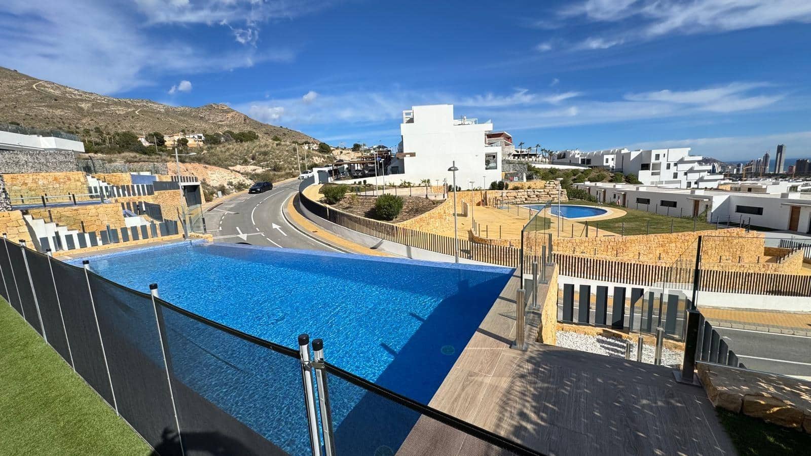 4 sovrum Villa till salu i Finestrat med pool garage - 820 000 € (Ref: 9747828)