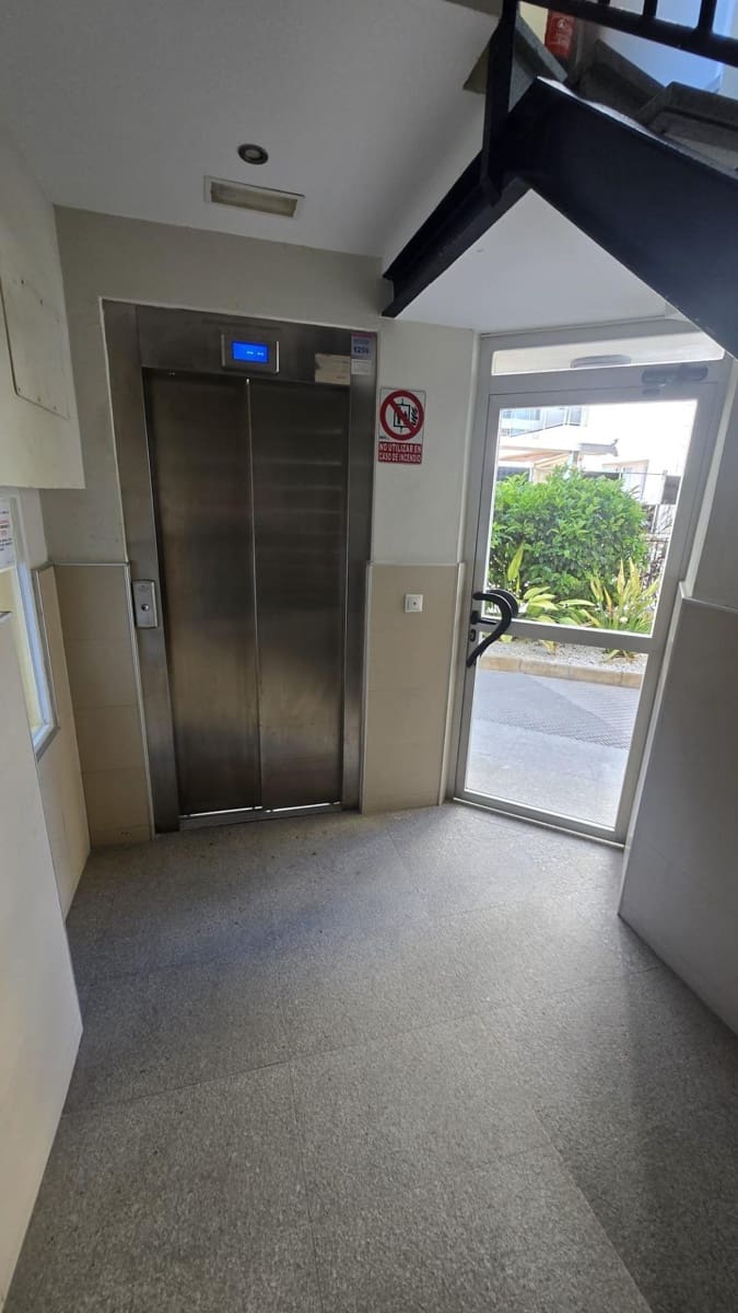 3 bedroom Apartment for sale in Benidorm with garage - € 549,000 (Ref: 9773010)