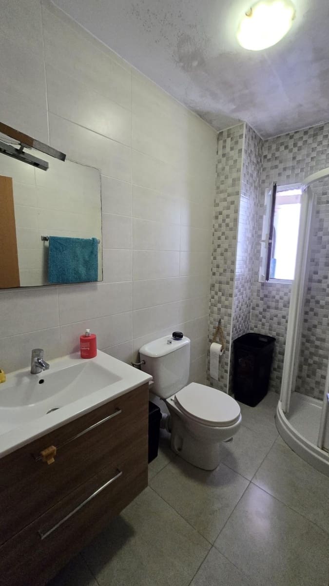 3 bedroom Apartment for sale in Benidorm with garage - € 549,000 (Ref: 9773010)