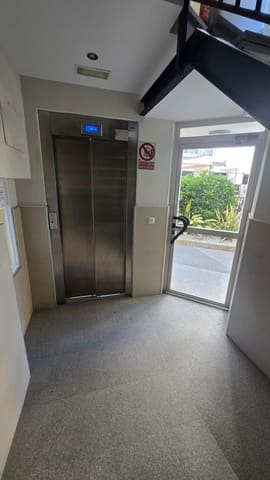 3 makuuhuone Huoneisto myytävänä paikassa Playa Levante, Benidorm mukana 
autotalli - 549 000 € (Ref: 9773010)