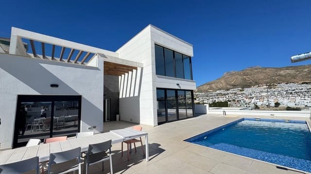 3 slaapkamer Villa te huur in Playa de San Juan, Alicante stad met garage - € 4.500 (Ref: 9788364)