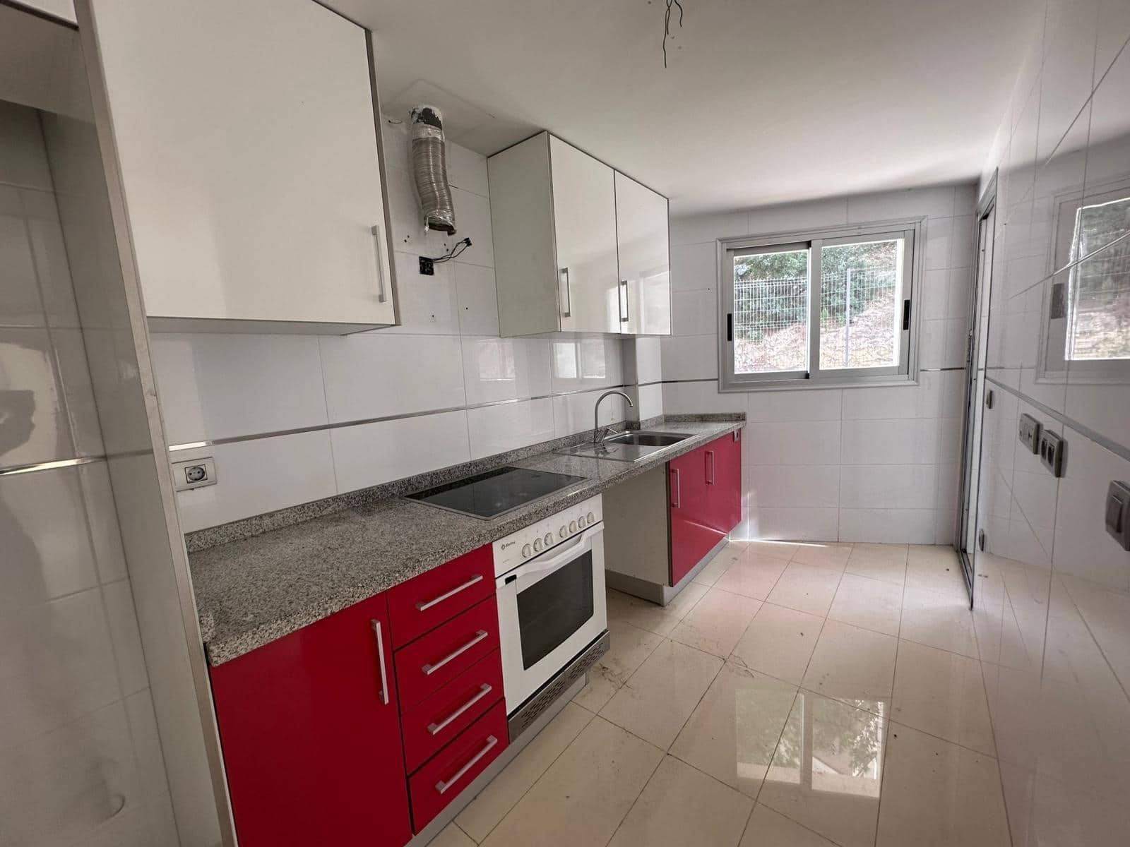 2 bedroom Apartment for sale in Finestrat - € 210,000 (Ref: 9791008)