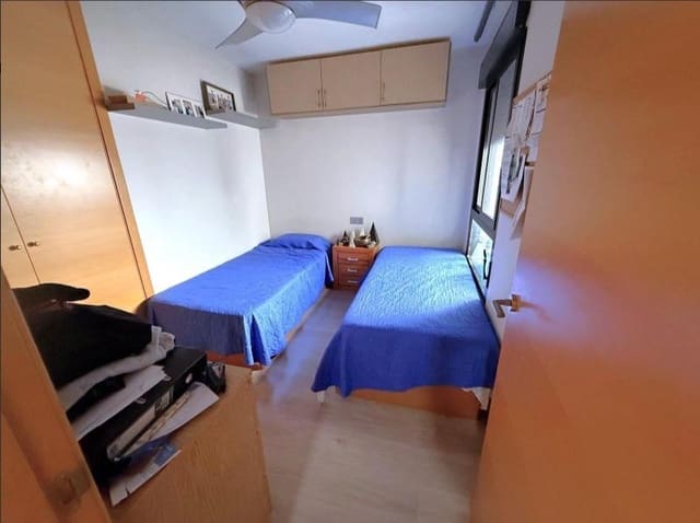 2 soveværelse Lejlighed til salg i Colonia Madrid, Benidorm med garage - € 260.000 (Ref: 9804267)