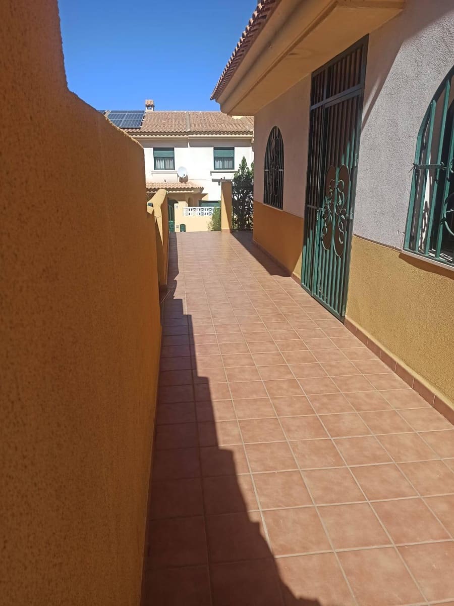Adosado de 4 habitaciones en Barranco Hondo en venta con piscina - 335.000 € (Ref: 9820471)