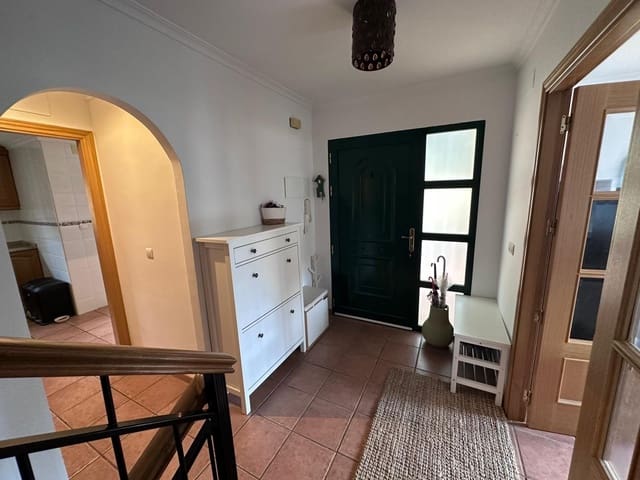 4 chambre Villa/Maison Mitoyenne à vendre à Barranco Hondo, La Nucia avec piscine - 335 000 € (Ref: 9820471)