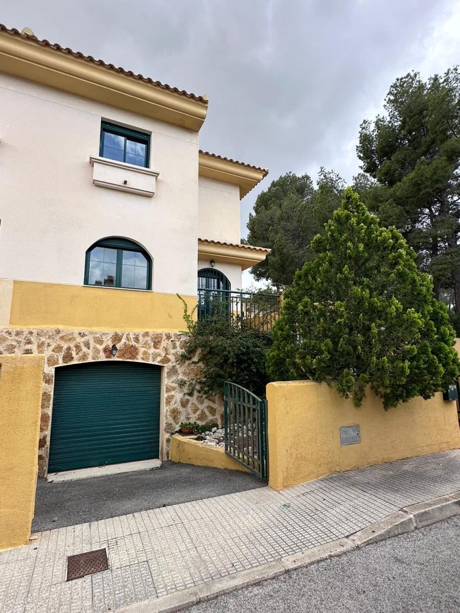 4 bedroom Terraced Villa for sale in Barranco Hondo with pool - € 335,000 (Ref: 9820471)