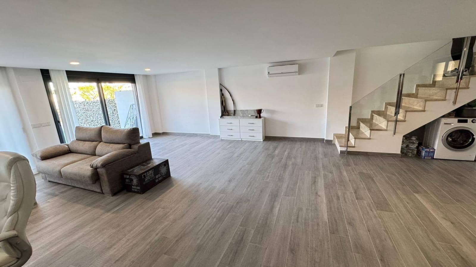 3 makuuhuone Huoneisto myytävänä paikassa Finestrat mukana uima-altaan 
autotalli - 445 000 € (Ref: 9822871)