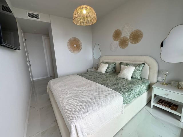 2 soverom Leilighet til salgs i Benidorm med svømmebasseng - € 538 000 (Ref: 9829052)