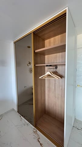 3 camera da letto Appartamento da affittare in Benidorm con piscina garage - 2.000 € (Rif: 9829054)