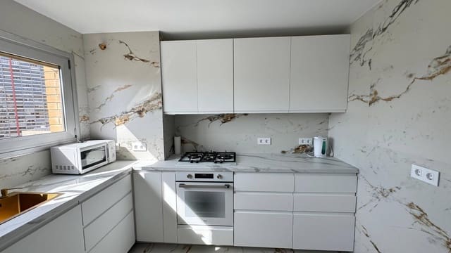 3 camera da letto Appartamento da affittare in Benidorm con piscina garage - 2.000 € (Rif: 9829054)