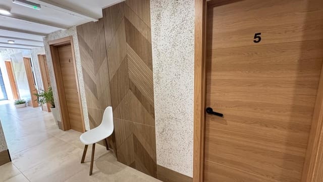 13 quarto Empresa para venda em La Villajoyosa / Vila Joiosa - 675 000 € (Ref: 9836643)