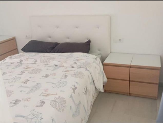 2 makuuhuone Huoneisto myytävänä paikassa La Villajoyosa / Vila Joiosa mukana 
autotalli - 235 000 € (Ref: 9849309)