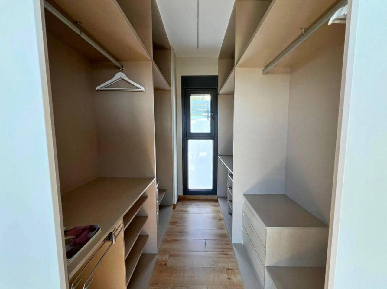 5 makuuhuone Huvila myytävänä paikassa Finestrat mukana uima-altaan - 990 000 € (Ref: 9855411)