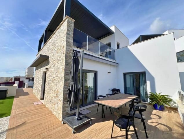 5 makuuhuone Huvila myytävänä paikassa Finestrat mukana uima-altaan - 990 000 € (Ref: 9855411)