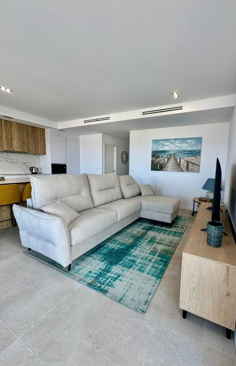 3 bedroom Apartment for rent in Finestrat with pool garage - € 2,800 (Ref: 9855412)