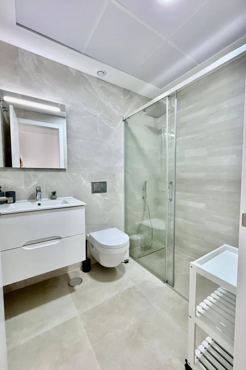 3 bedroom Apartment for rent in Finestrat with pool garage - € 2,800 (Ref: 9855412)