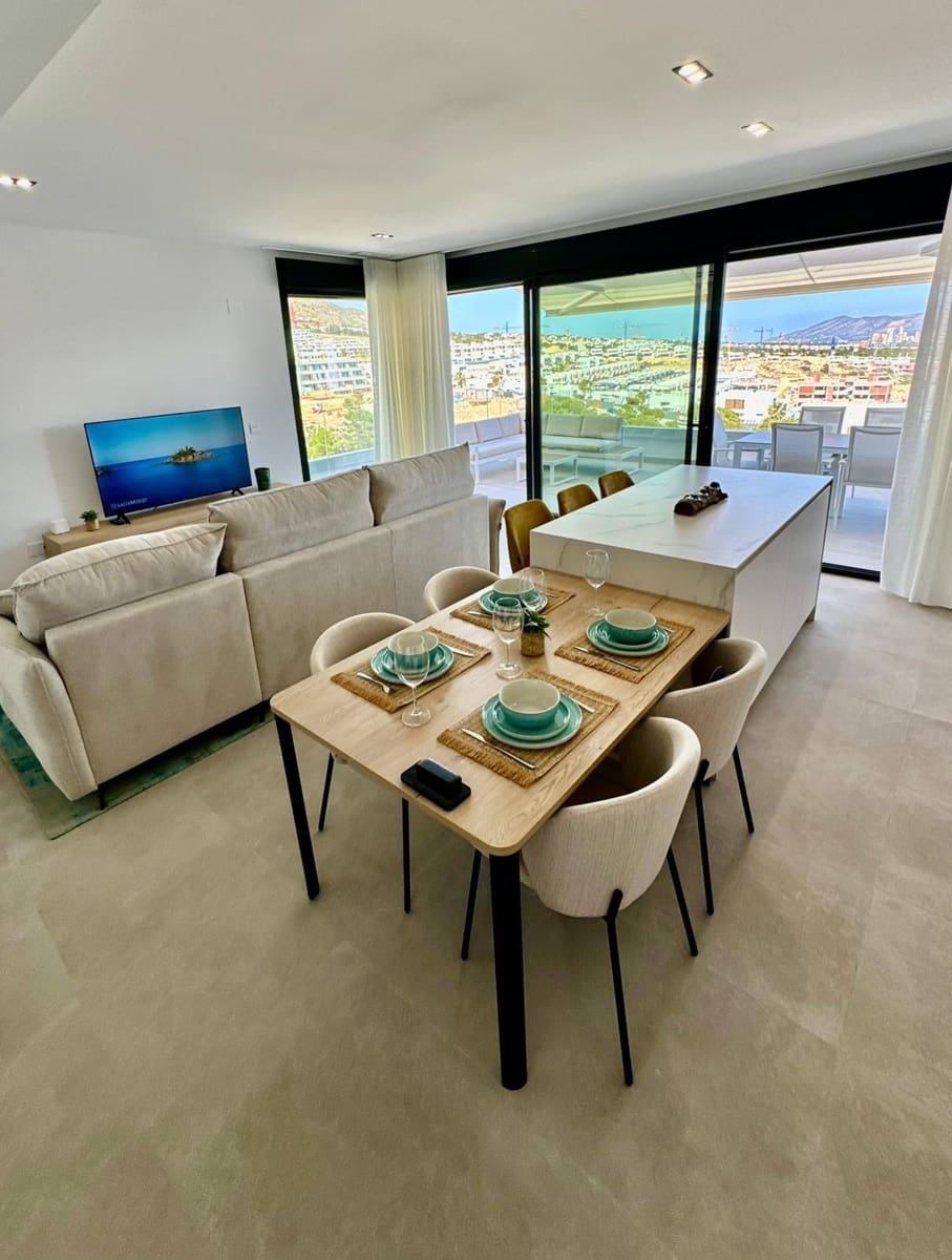 3 bedroom Apartment for rent in Finestrat with pool garage - € 2,800 (Ref: 9855412)