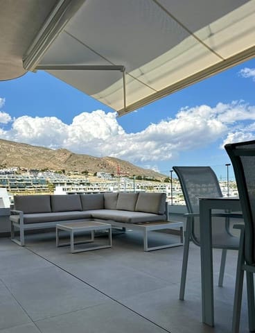 3 bedroom Apartment for rent in Finestrat with pool garage - € 2,800 (Ref: 9855412)