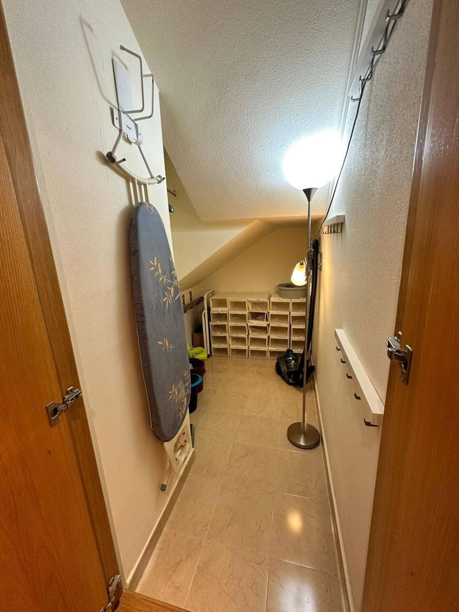 2 makuuhuone Kattohuoneisto vuokrattavana paikassa La Villajoyosa / Vila Joiosa mukana uima-altaan 
autotalli - 1 500 € (Ref: 9855415)