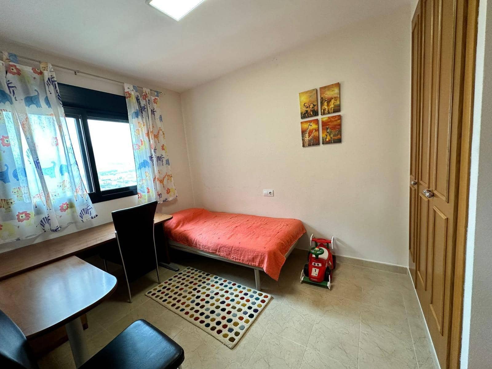2 makuuhuone Kattohuoneisto vuokrattavana paikassa La Villajoyosa / Vila Joiosa mukana uima-altaan 
autotalli - 1 500 € (Ref: 9855415)