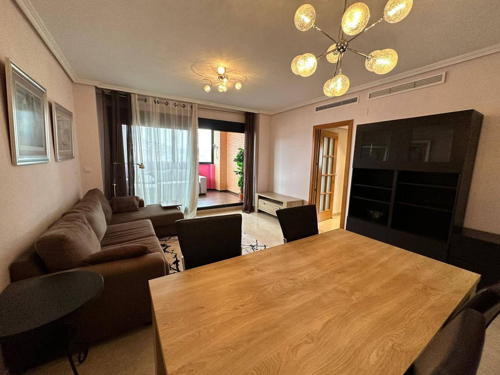 2 makuuhuone Kattohuoneisto vuokrattavana paikassa La Villajoyosa / Vila Joiosa mukana uima-altaan 
autotalli - 1 500 € (Ref: 9855415)