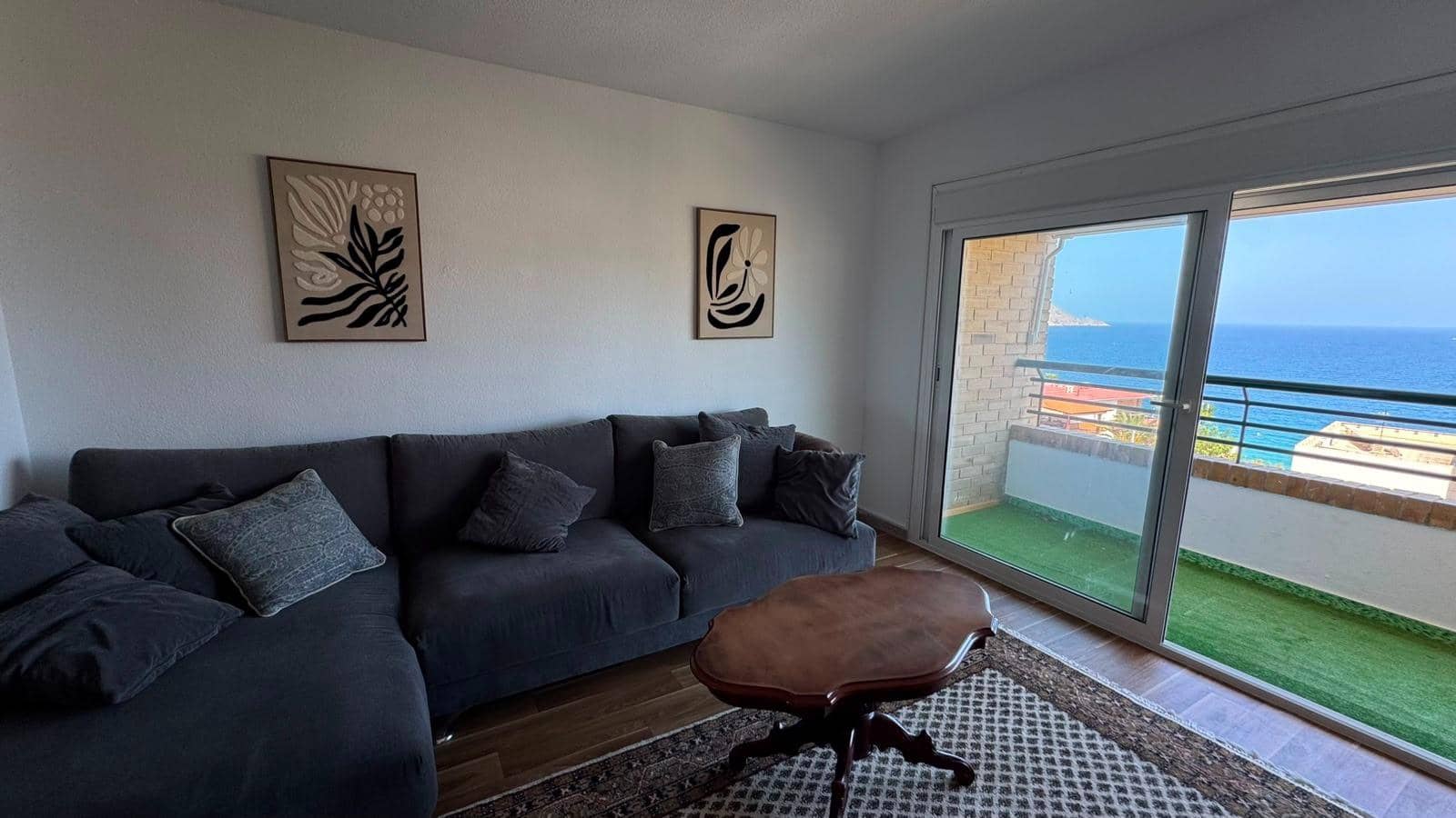 3 quarto Apartamento para arrendar em Benidorm com piscina garagem - 1 700 € (Ref: 9878762)