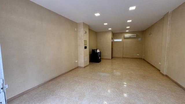 Komercyjne do wynajęcia w Rincón de Loix, Benidorm z garażem - 1 000 € (Ref: 9907537)