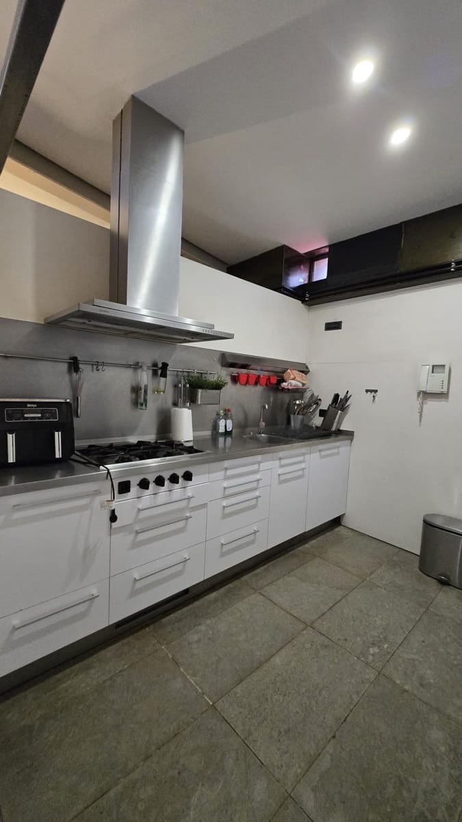 3 quarto Penthouse para arrendar em Valencia cidade com garagem - 3 500 € (Ref: 9913131)