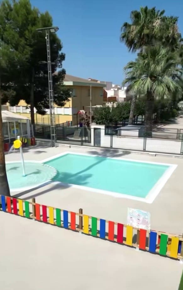 2 quarto Apartamento para venda em Jacarilla com piscina garagem - 139 500 € (Ref: 9096266)