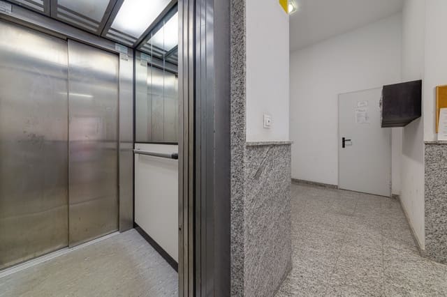 3 makuuhuone Ranta-asunto myytävänä paikassa Playa de los Locos, Torrevieja - 209 000 € (Ref: 9158686)