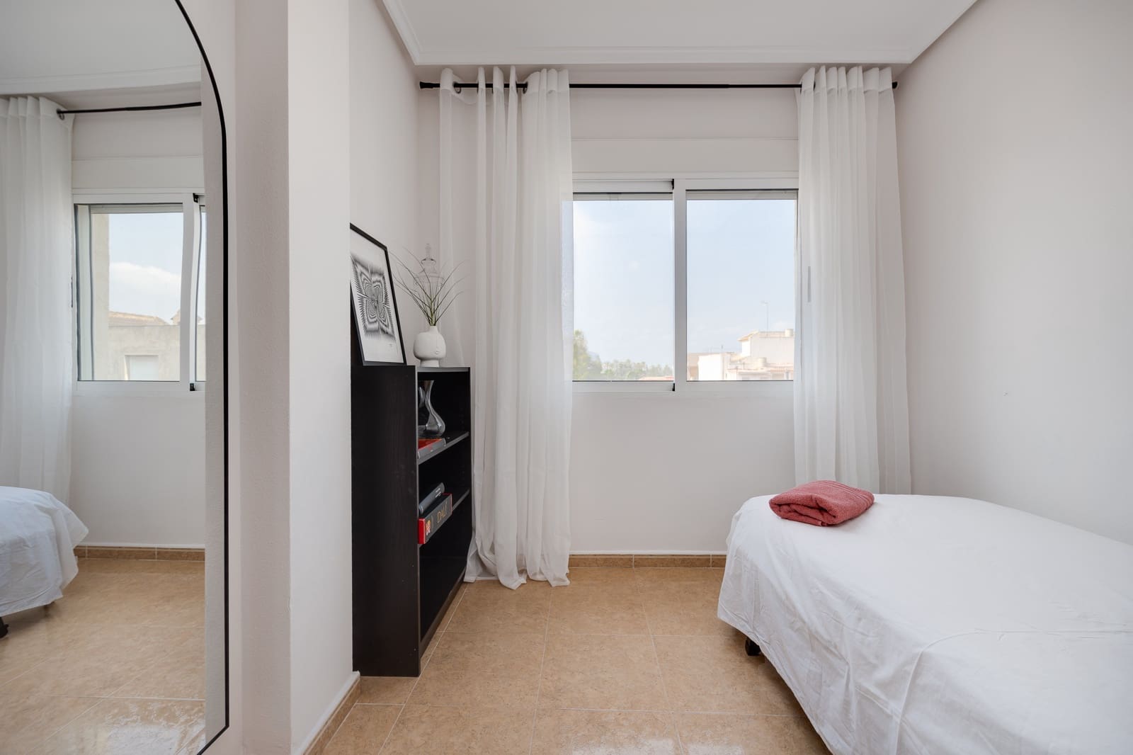 3 soveværelse Lejlighed til salg i Jacarilla med swimmingpool - € 119.000 (Ref: 9172362)