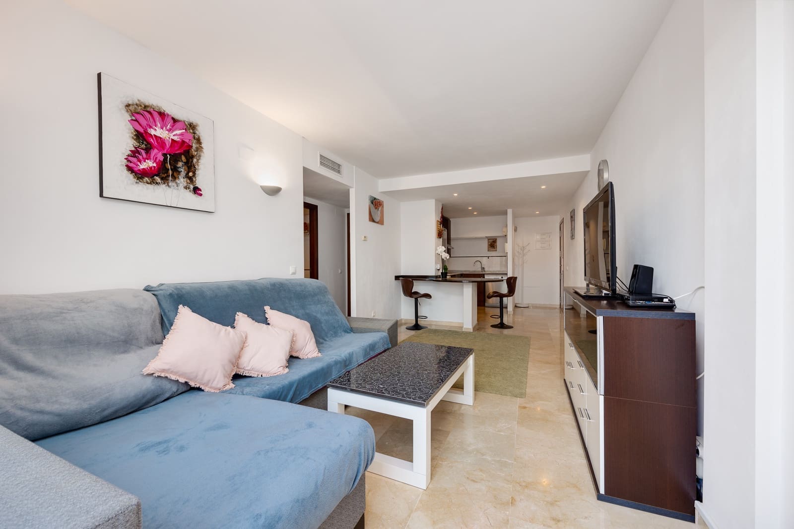 2 soveværelse Strandlejlighed til salg i Torrevieja med swimmingpool garage - € 282.000 (Ref: 9265565)