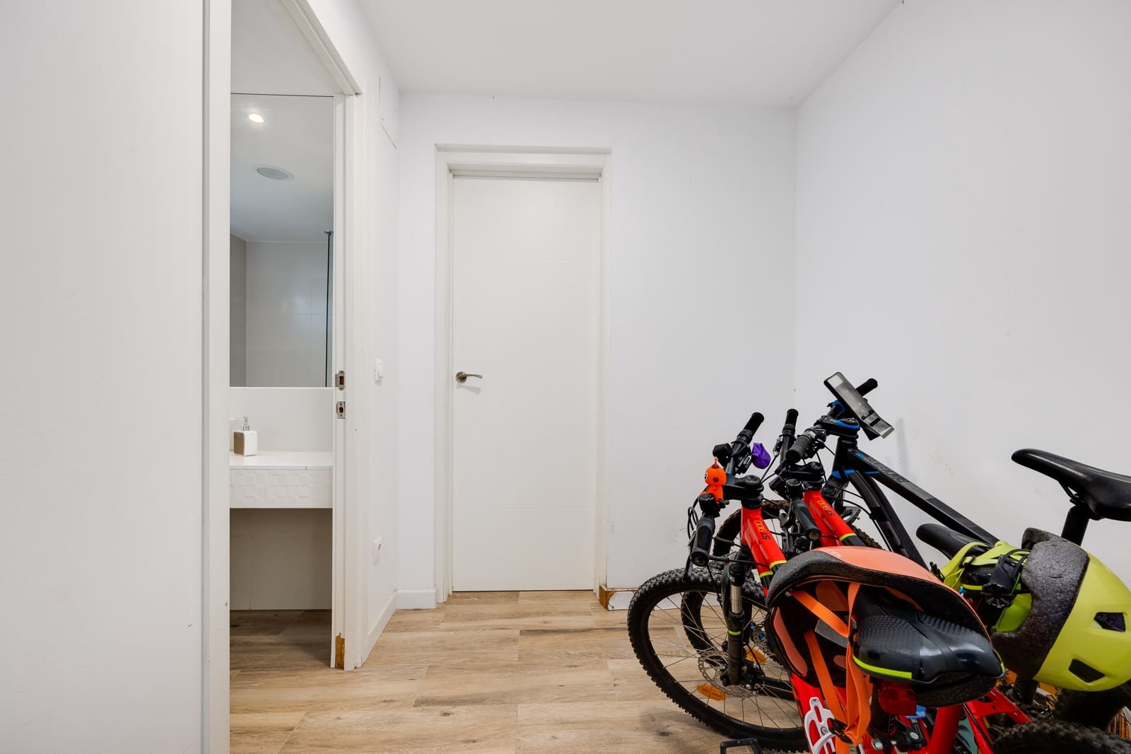 4 bedroom Villa for sale in Ciudad Quesada - € 549,000 (Ref: 9272832)