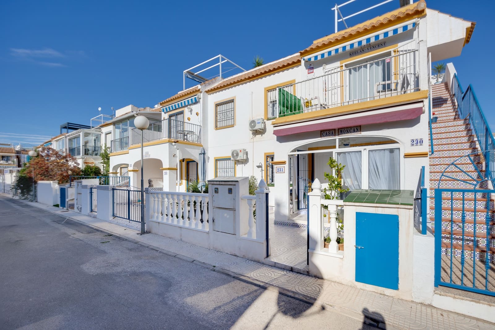 3 makuuhuone Bungalow myytävänä paikassa Orihuela Costa - 174 900 € (Ref: 9341631)