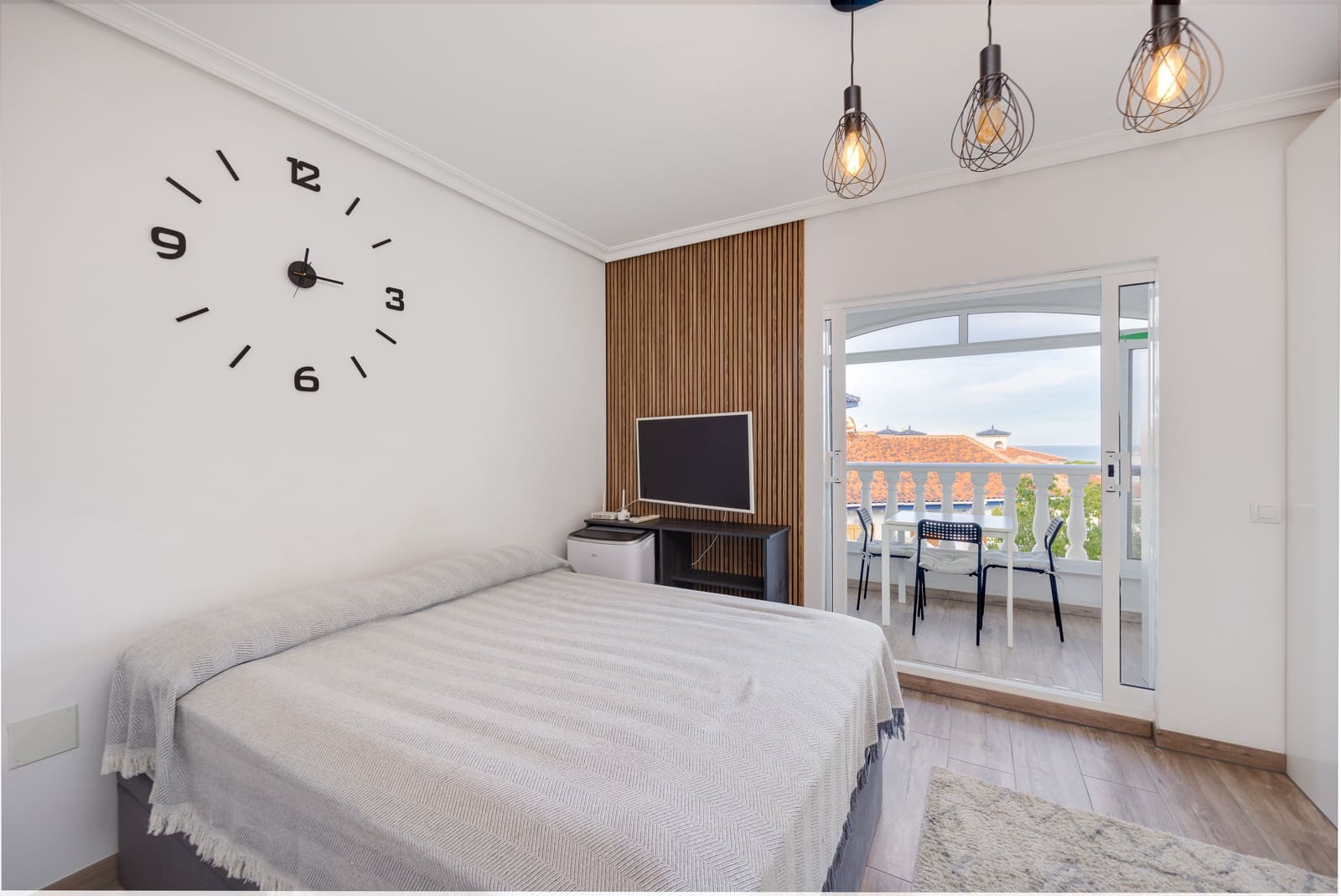 1 soveværelse Studio til salg i Torrevieja med swimmingpool - € 124.900 (Ref: 9376415)