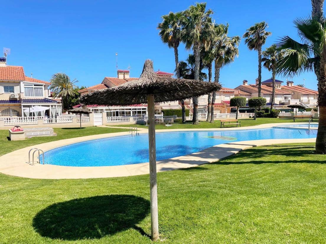 1 quarto Apartamento para venda em Orihuela Costa com piscina - 160 000 € (Ref: 9548911)