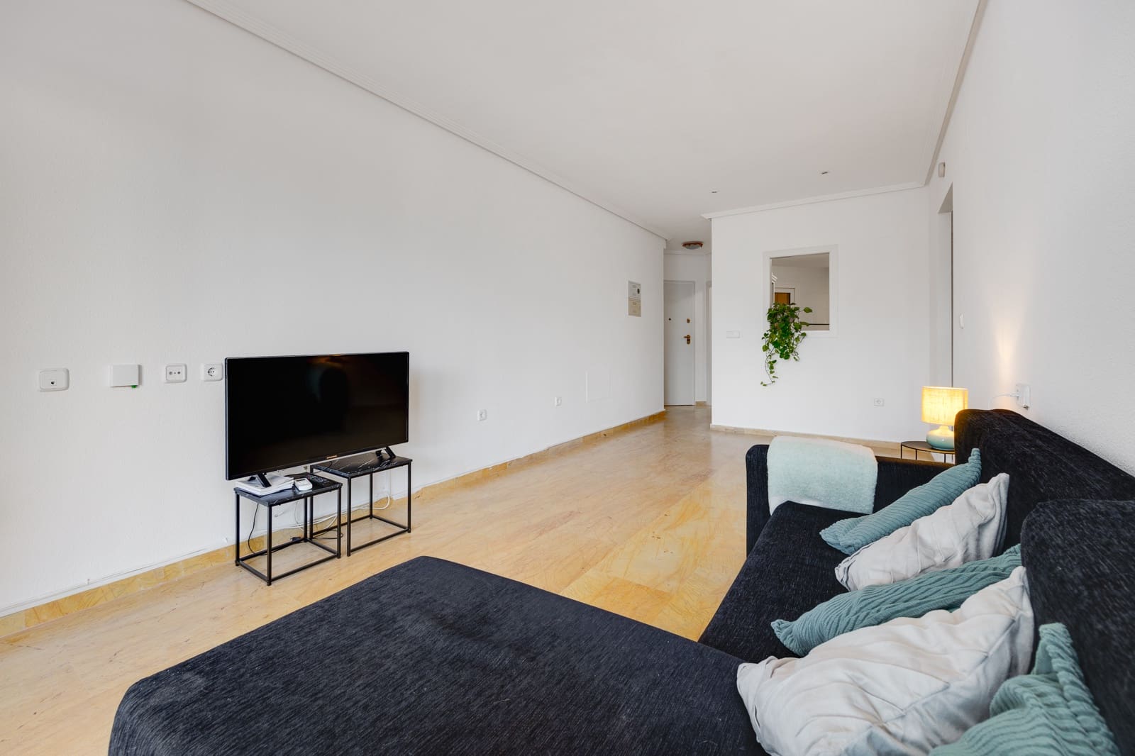 Beach Apartment for sale in Orihuela Costa - € 229,000 (Ref: 9620730)