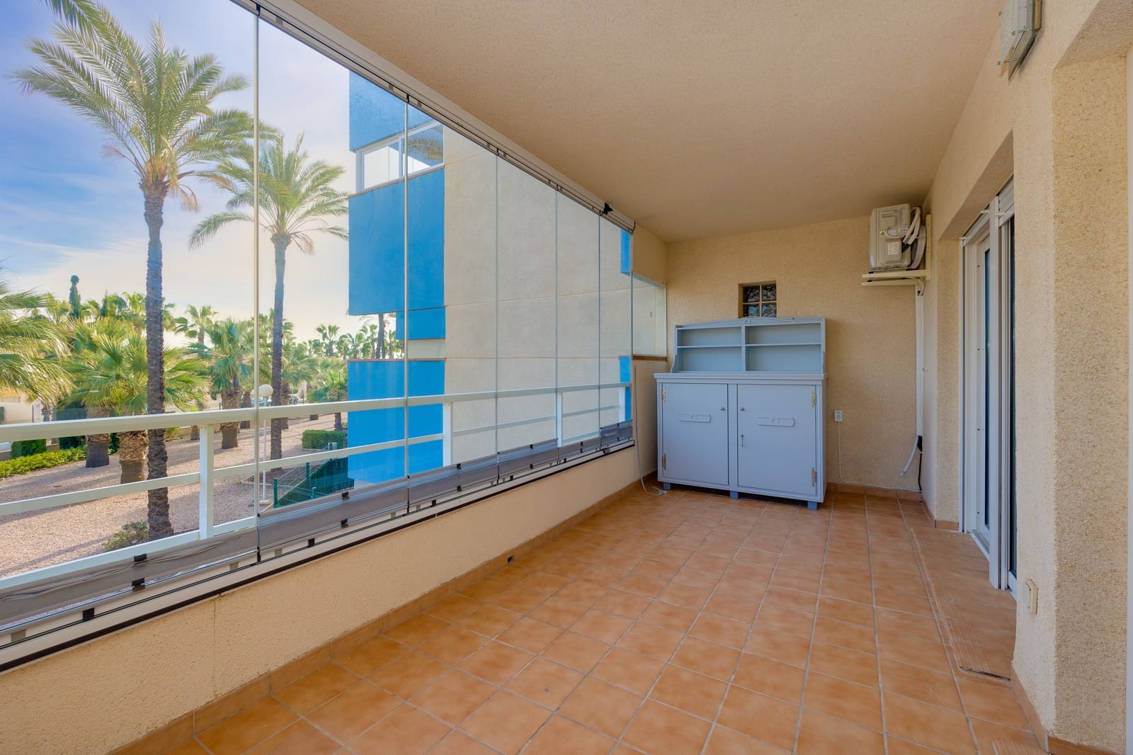 Beach Apartment for sale in Orihuela Costa - € 229,000 (Ref: 9620730)