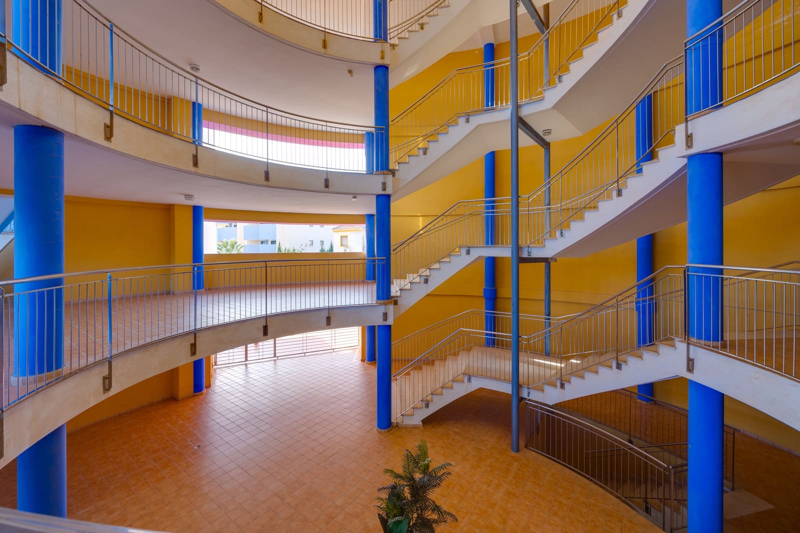 Beach Apartment for sale in Orihuela Costa - € 229,000 (Ref: 9620730)