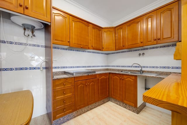 3 slaapkamer Huis te koop in Playa Flamenca, Orihuela met zwembad - € 189.000 (Ref: 9726197)