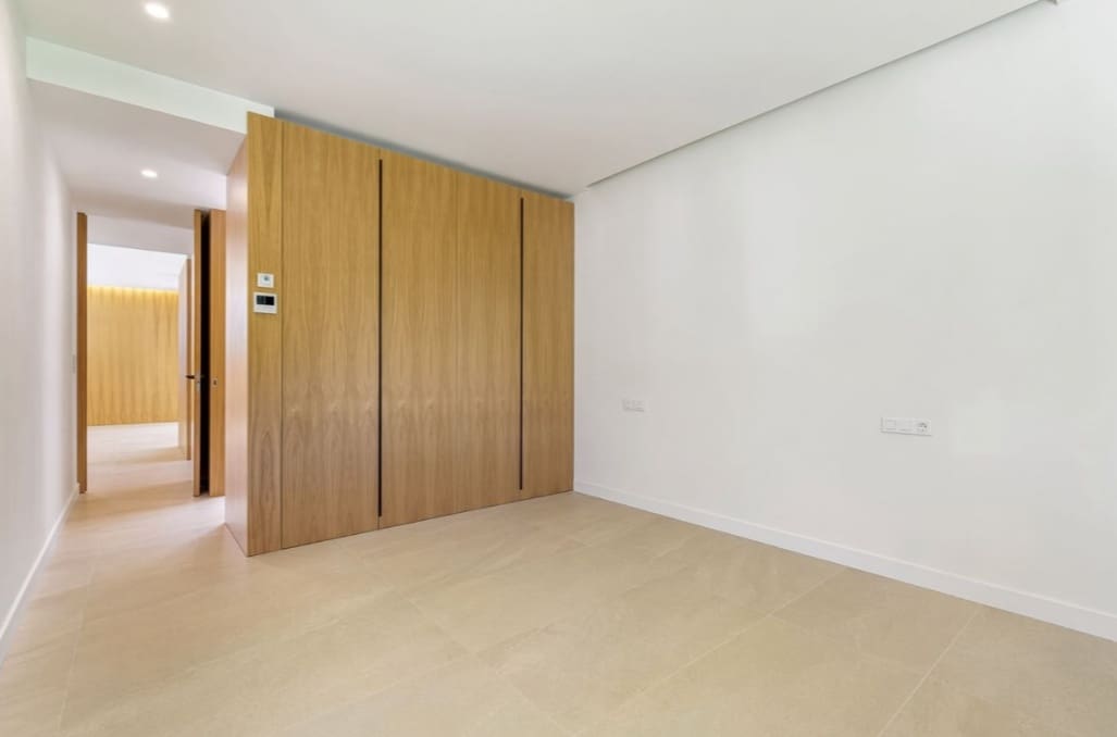 4 sypialnia Willa na sprzedaż w Sotogrande z basenem garażem - 2 490 000 € (Ref: 10012938)
